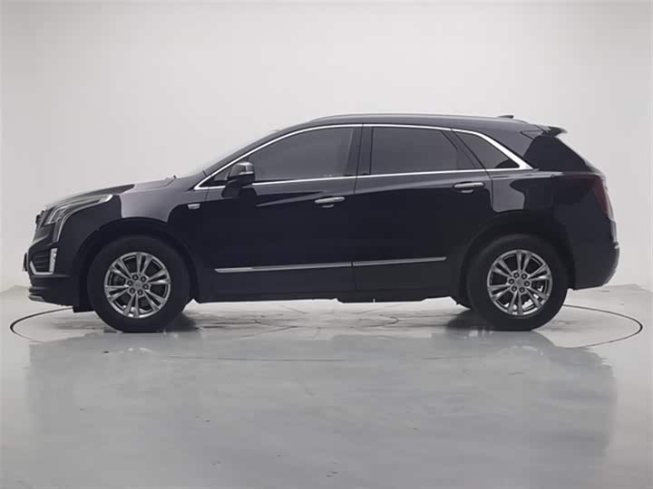 Фото 5 - Cadillac XT5