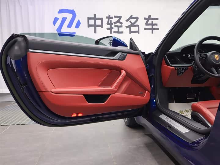 Фото 5 - Porsche 911