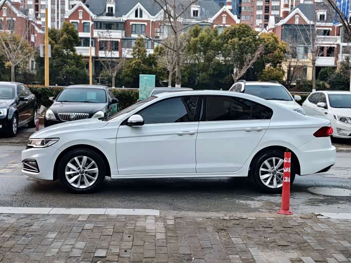 Фото 4 - Volkswagen Bora