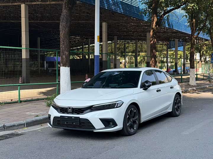 Фото 1 - Honda Civic