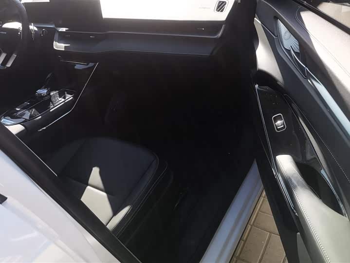 Фото 8 - Haval H6