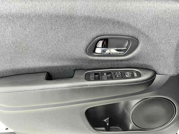 Фото 9 - Honda XR-V