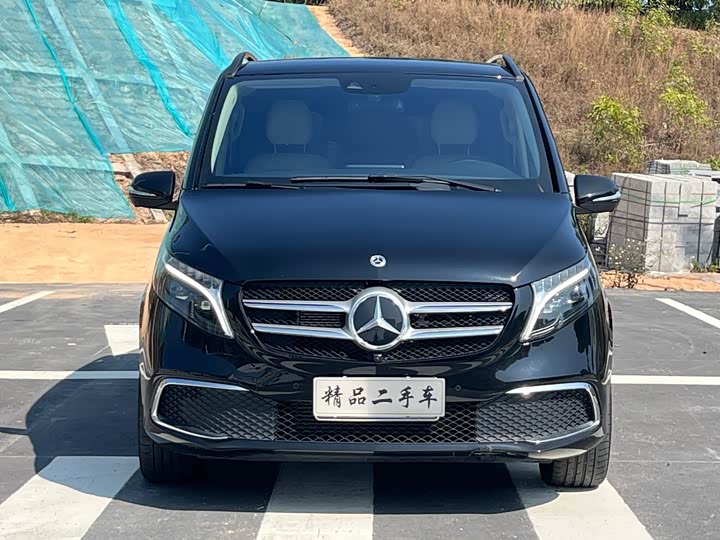 Mercedes-Benz V-Class 2022 2022款 V 260 尊贵版