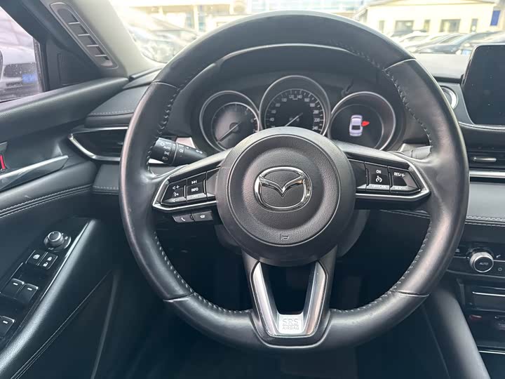 Фото 9 - Mazda Atenza