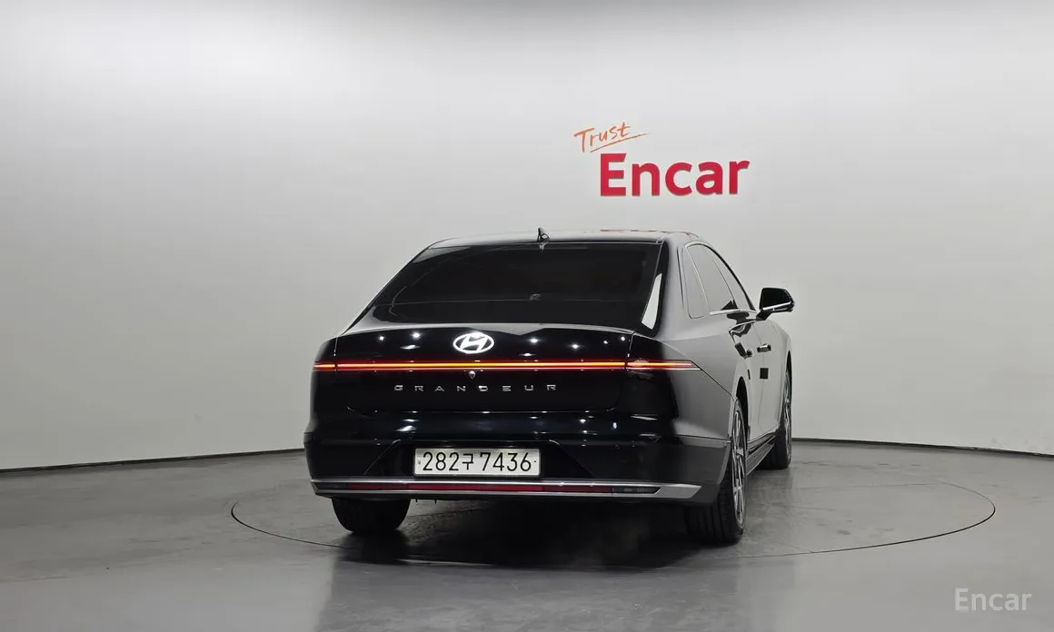 Фото 4 - Hyundai Grandeur