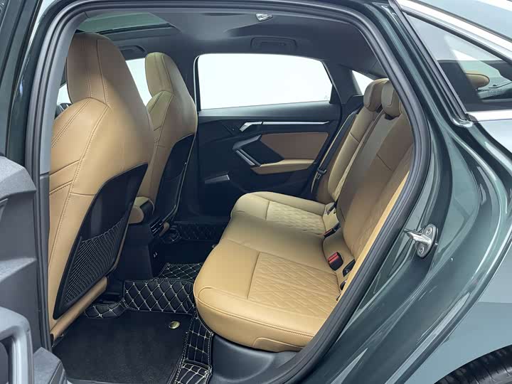 Фото 5 - Audi A3