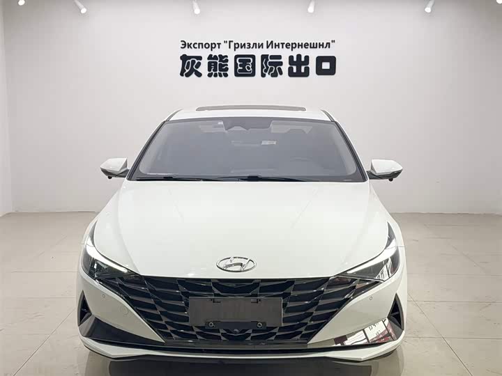 Фото 2 - Hyundai Elantra N line