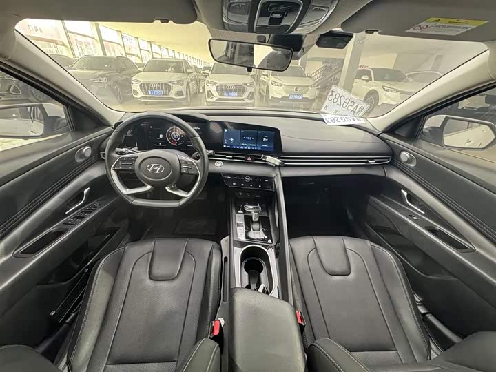 Фото 9 - Hyundai Elantra N line