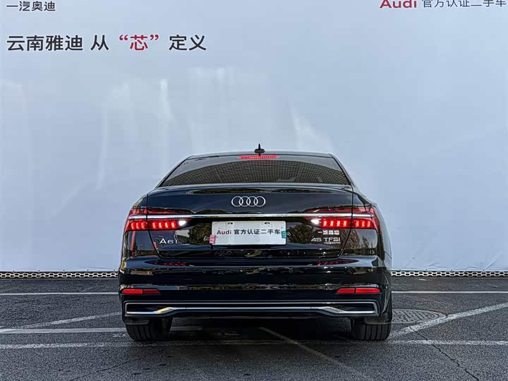 Фото 5 - Audi A6L