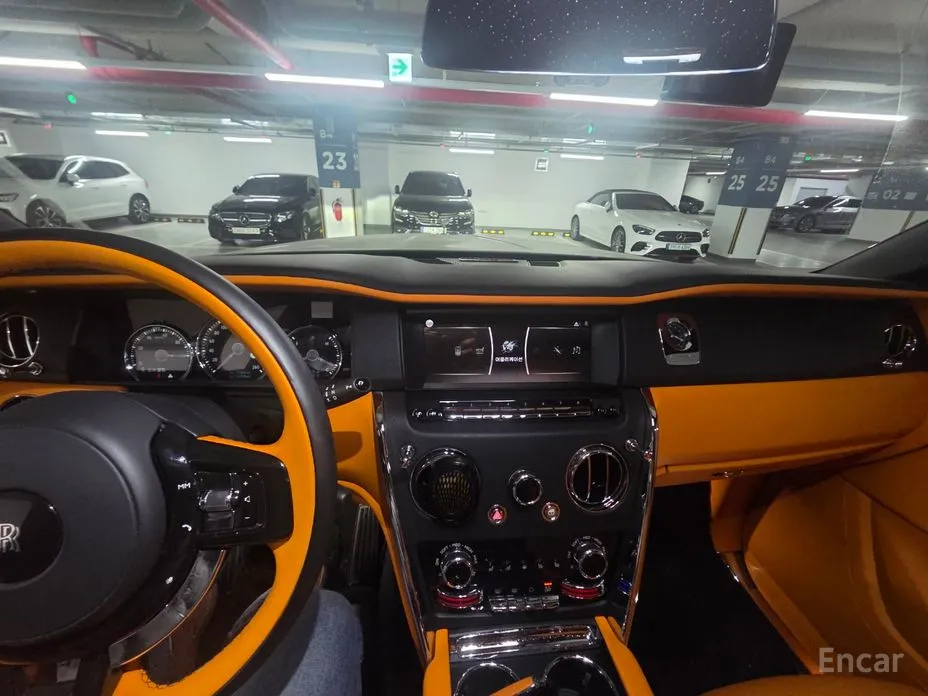 Фото 5 - Rolls-Royce Cullinan