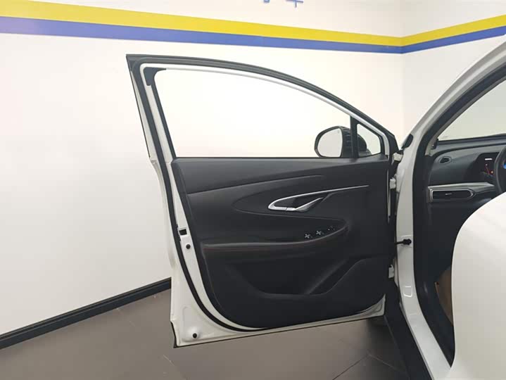 Фото 7 - Changan UNI-T