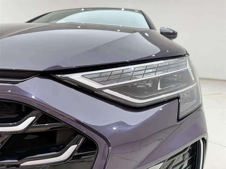 Фото 2 - Audi A3