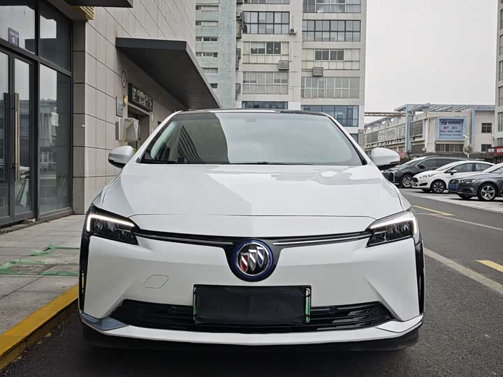 Фото 2 - Buick Velite 6