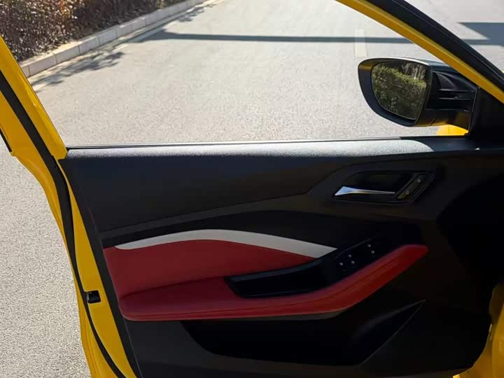 Фото 4 - MG Motor 5