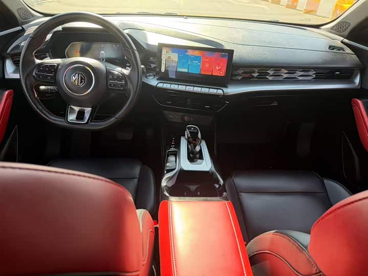 Фото 6 - MG Motor 5