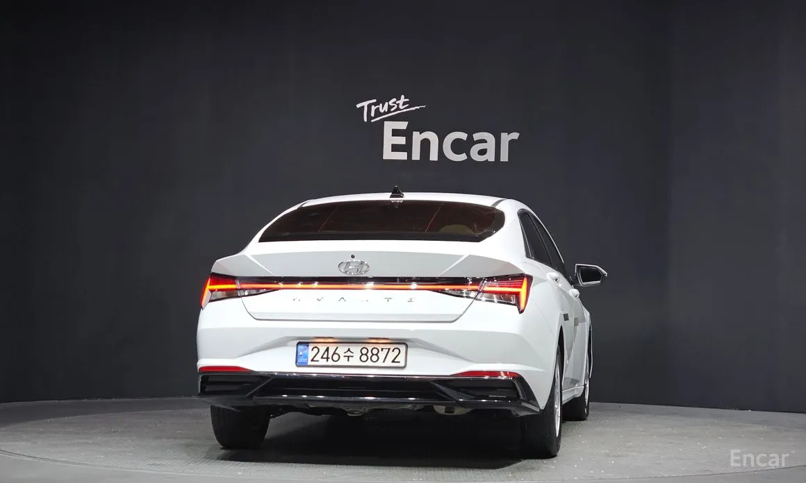 Фото 4 - Hyundai Avante