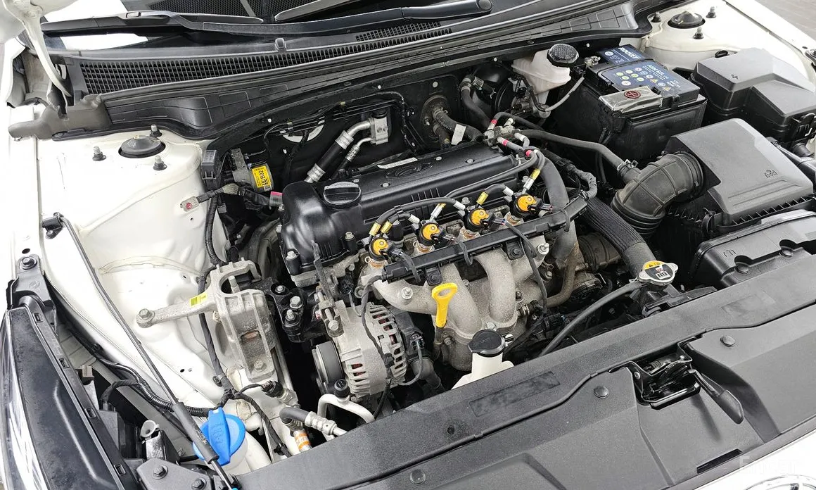 Фото 6 - Hyundai Avante