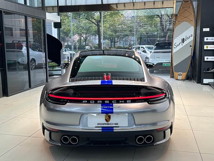 Фото 7 - Porsche 911