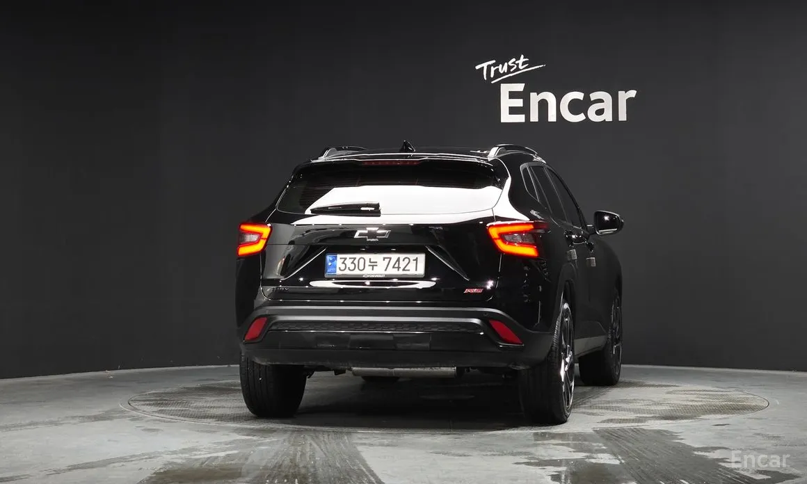 Фото 4 - Chevrolet Trax