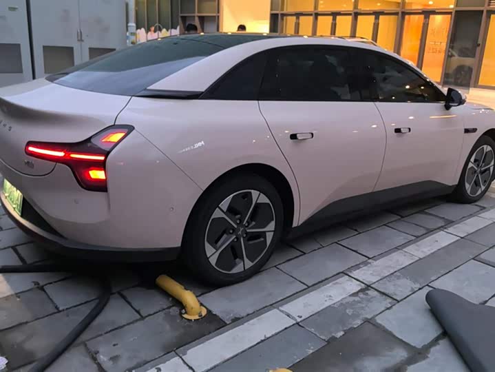 Фото 3 - XPeng Mona M03