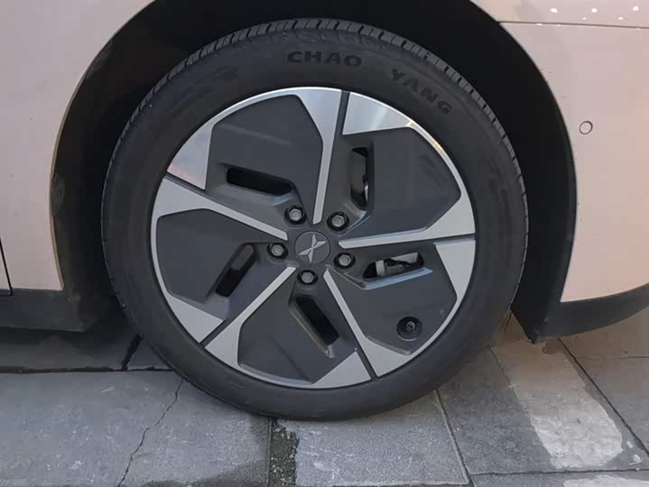 Фото 6 - XPeng Mona M03