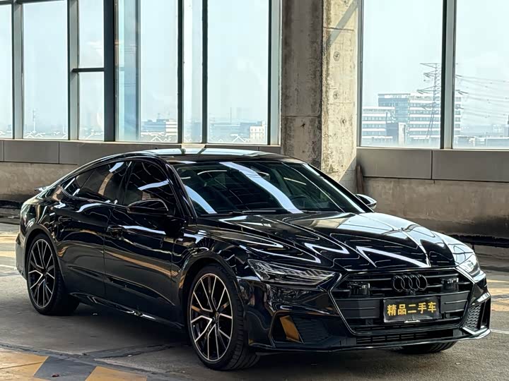 Фото 3 - Audi A7