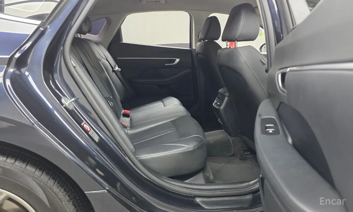 Фото 12 - Hyundai Sonata