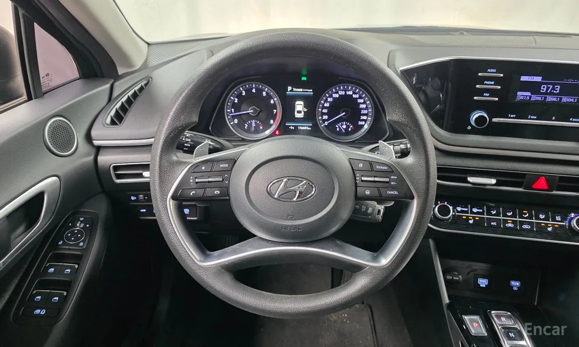 Фото 13 - Hyundai Sonata