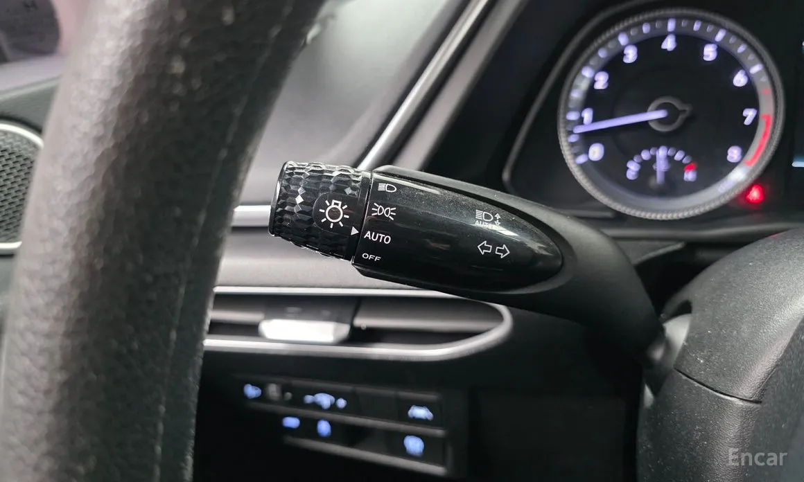 Фото 17 - Hyundai Sonata