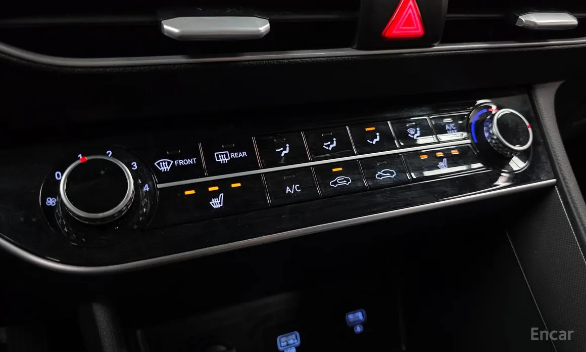 Фото 19 - Hyundai Sonata