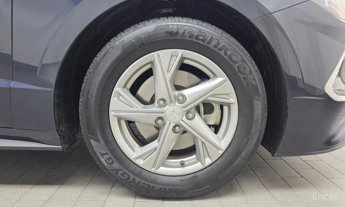 Фото 5 - Hyundai Sonata