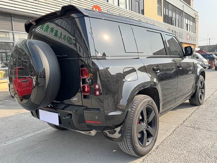 Фото 6 - Land Rover Defender