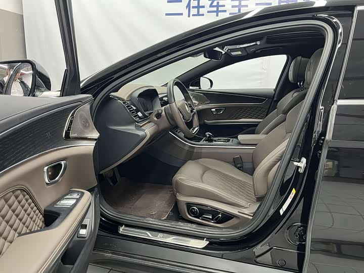 Фото 6 - BYD Han