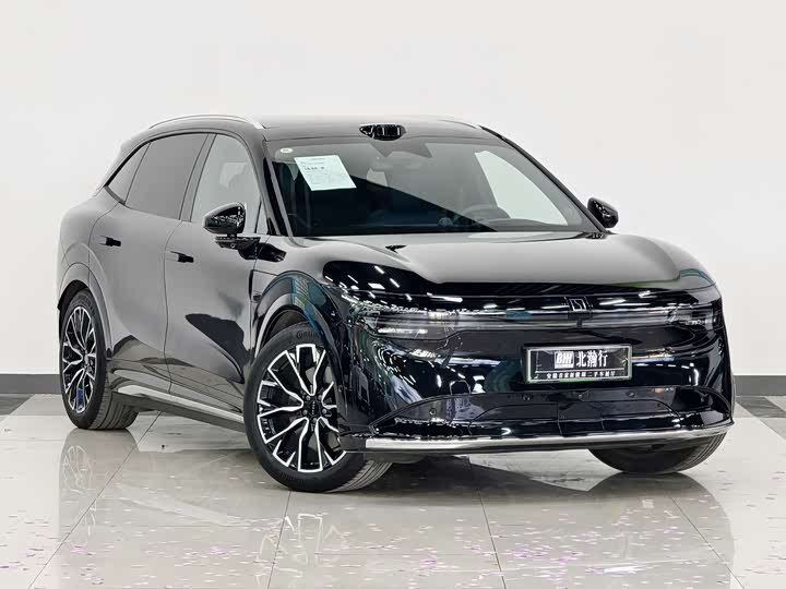 Фото 3 - Zeekr 7X