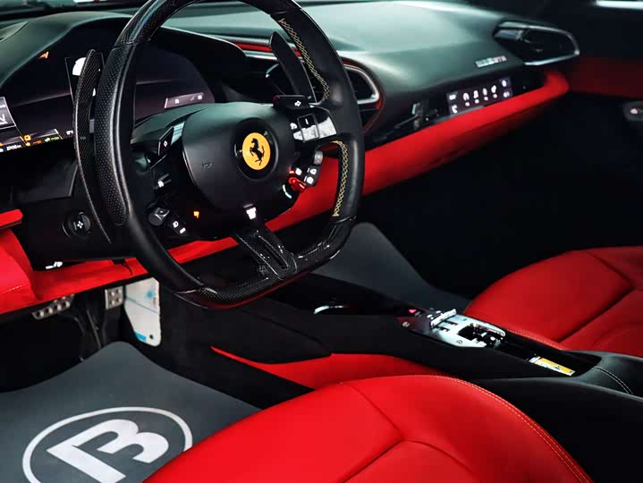 Фото 8 - Ferrari 296