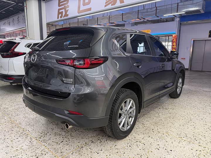 Фото 4 - Mazda CX-5
