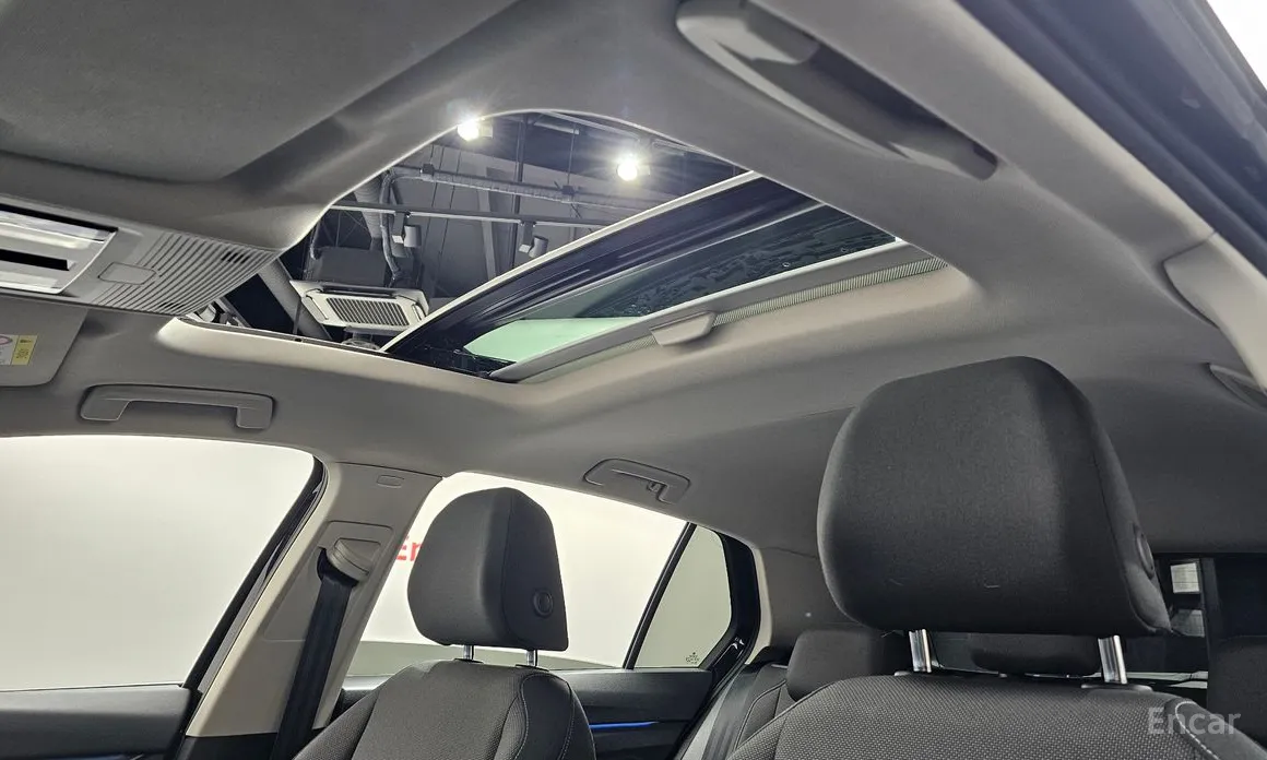 Фото 19 - Volkswagen Golf