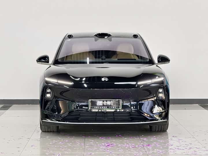 Фото 2 - Nio ET9