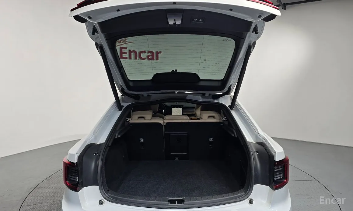 Фото 20 - Polestar 2