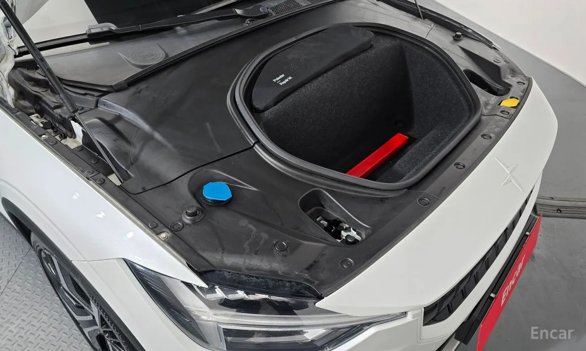 Фото 6 - Polestar 2