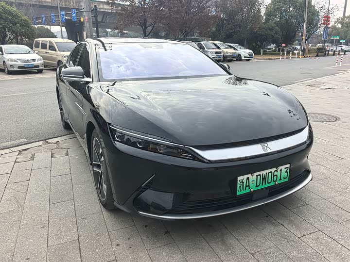 Фото 3 - BYD Han