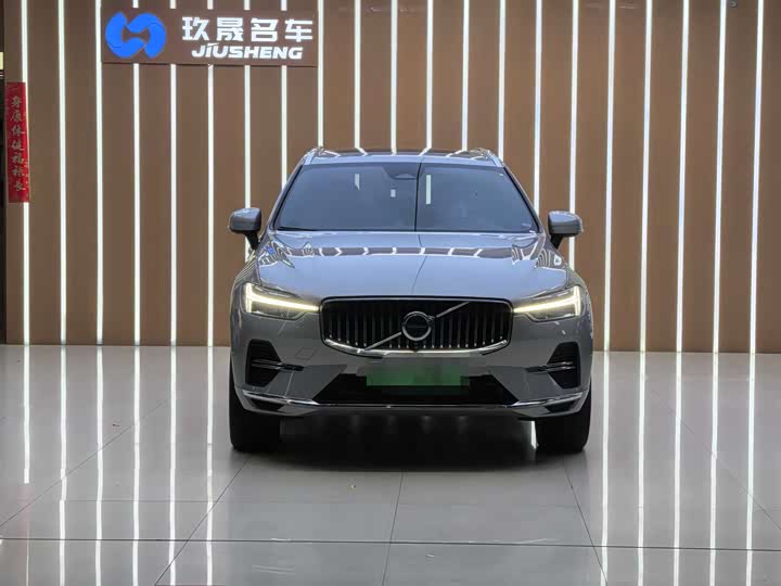 Фото 2 - Volvo XC60 Hybrid