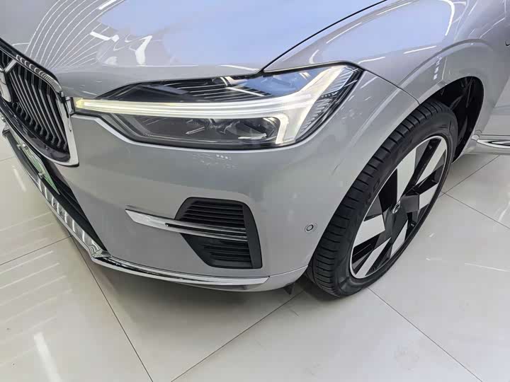 Фото 4 - Volvo XC60 Hybrid