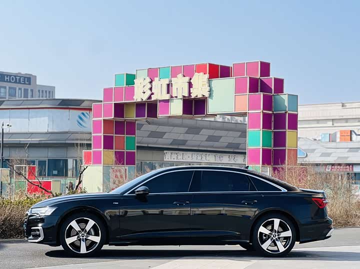 Фото 3 - Audi A6L