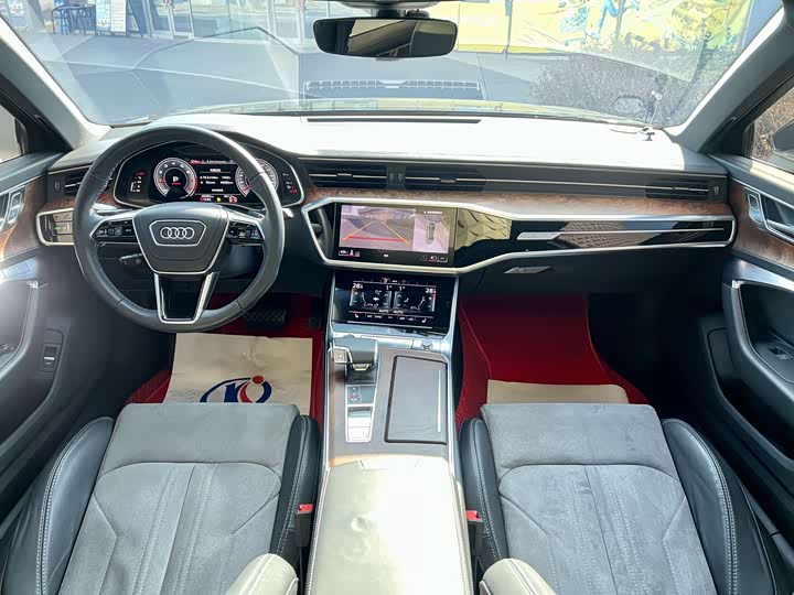 Фото 6 - Audi A6L