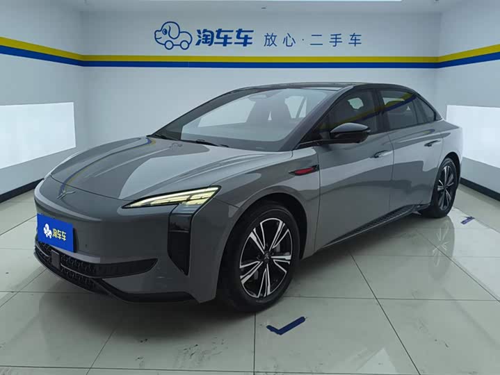 Фото 1 - Hongqi EH7