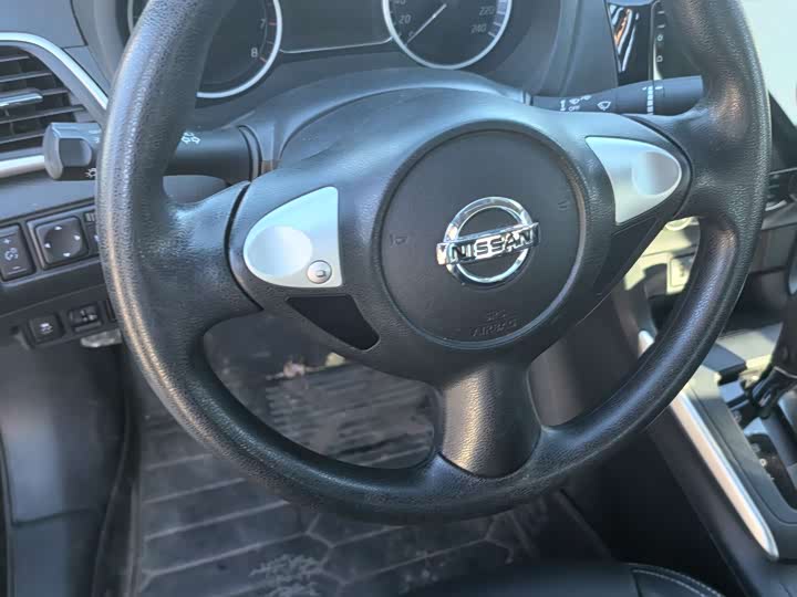 Фото 7 - Nissan Sylphy