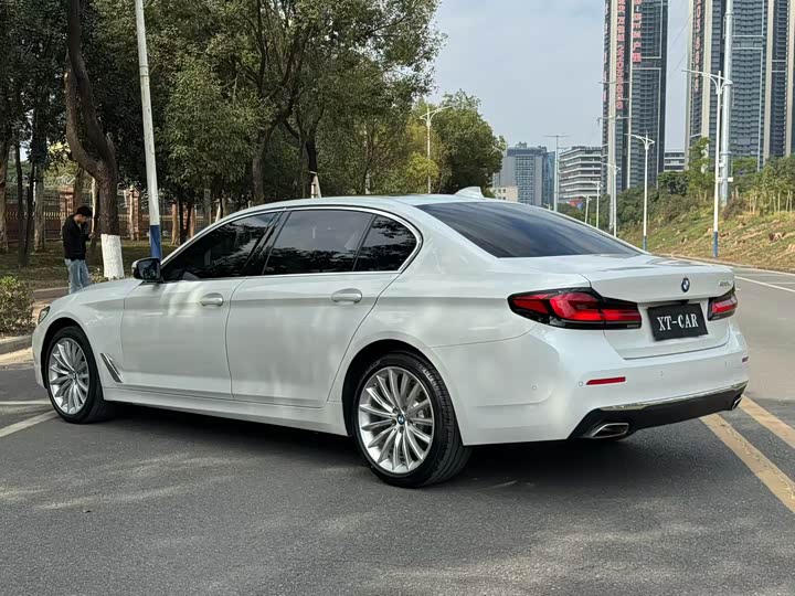 Фото 7 - BMW 5 Series