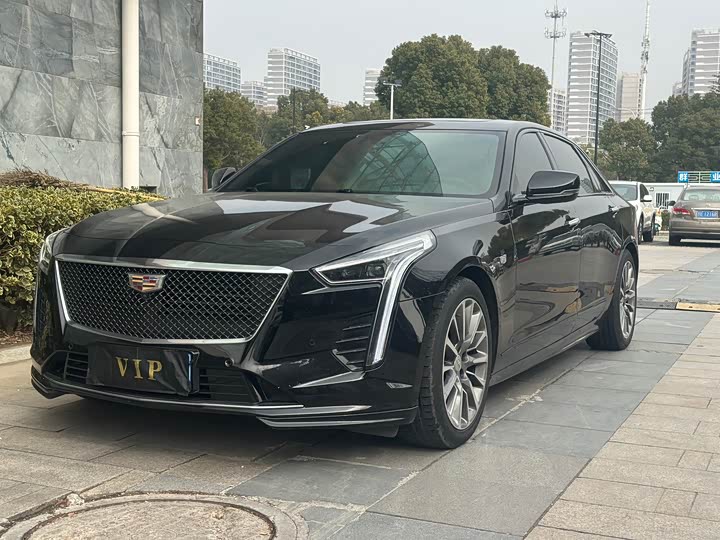 Фото 1 - Cadillac CT6