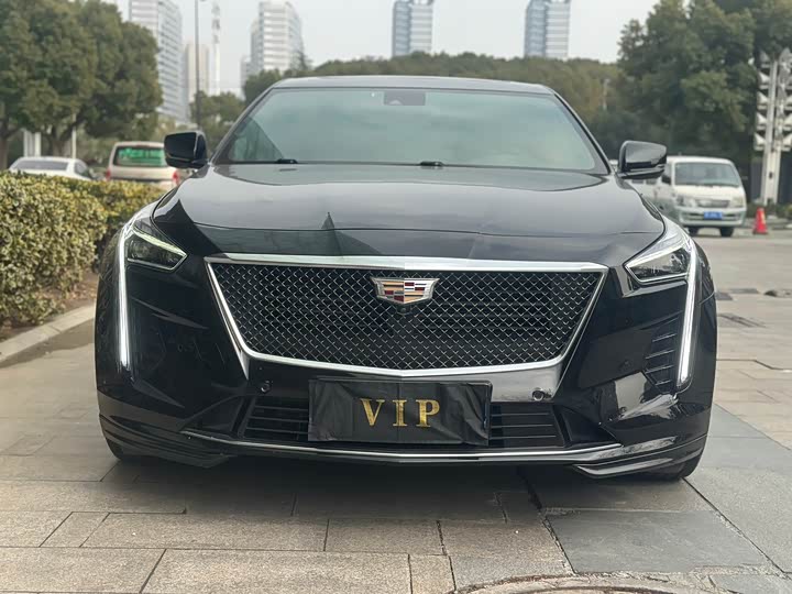 Фото 2 - Cadillac CT6